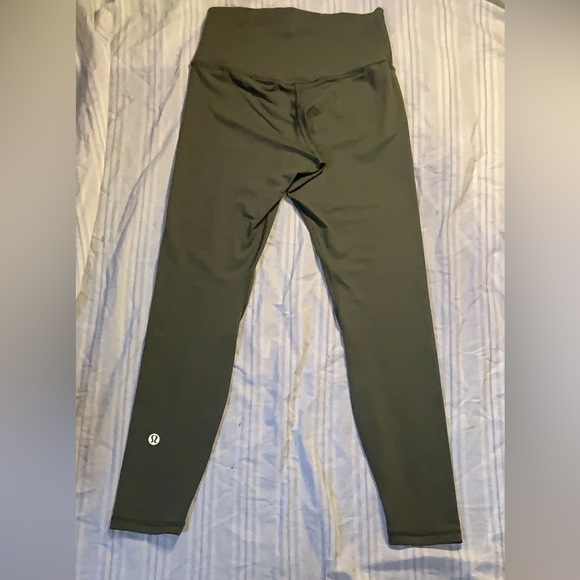 Lululemon fast and free olive green size 6 - Picture 2 of 6